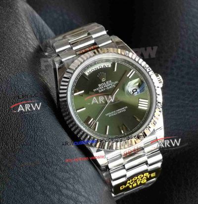 Noob Factory Rolex Day Date II Olive Green Roman Gain Weight Replica Watch